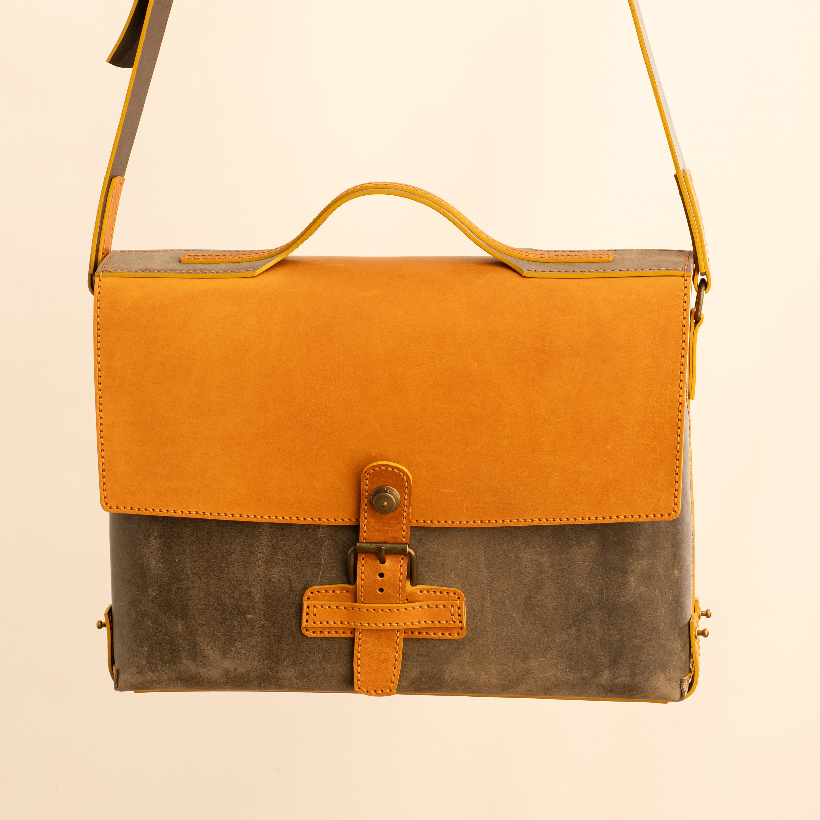 Photo of the Bellamy Messenger Bag made with the PDF Pattern, DXF and Instructional Video for Bellamy Messenger Bag designed by Vasile and Pavel