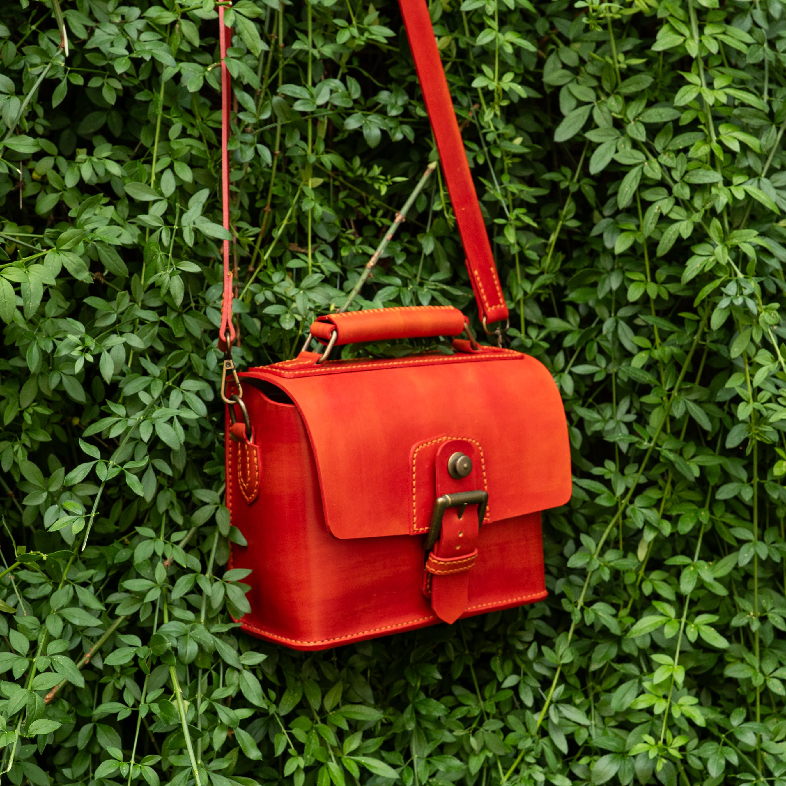 PDF Pattern, DXF and Instructional Video for  Bright Red Bag