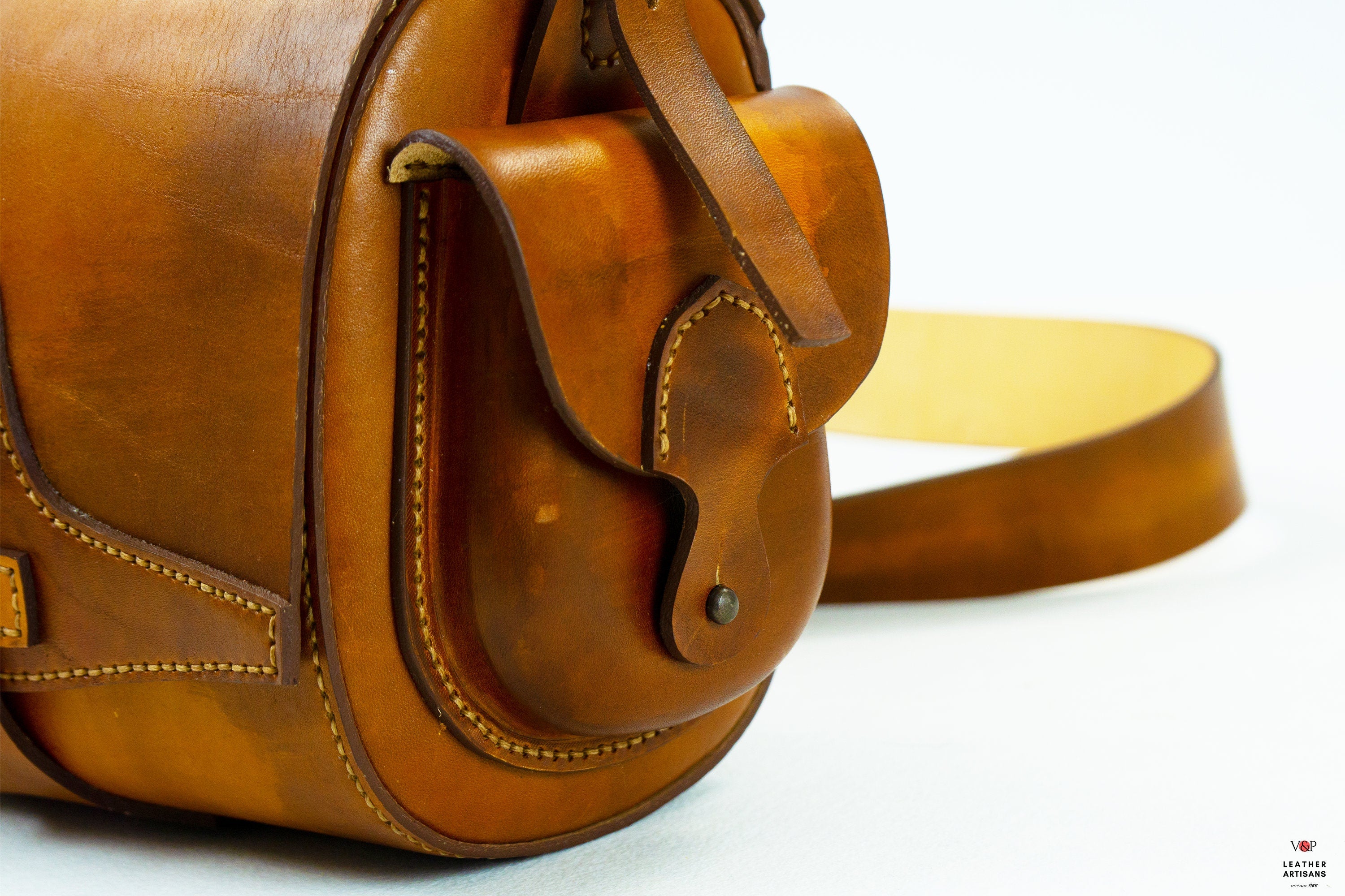 Leather Bag with 3D Printed Molded Pockets, STL+PDF Pattern, Video Tutorial