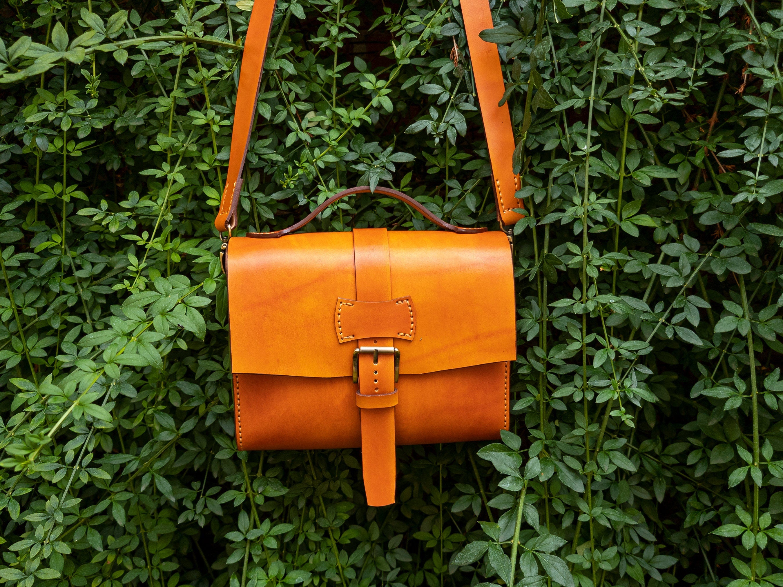 Ella Vintage Bag Pattern, Leather Handbag, Crossbody Bag, 3D Printed Molds, STL, PDF Pattern and Instructional Video by Vasile and Pavel