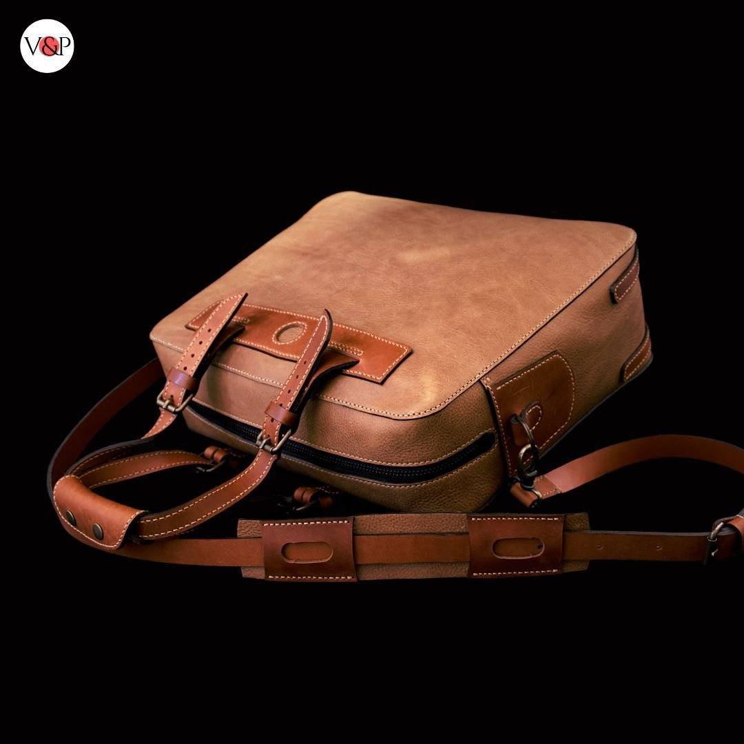 Big Leather Travel Bag Pattern Briefcase, PDF Pattern and Tutorial PDF pattern VasileandPavel.com 