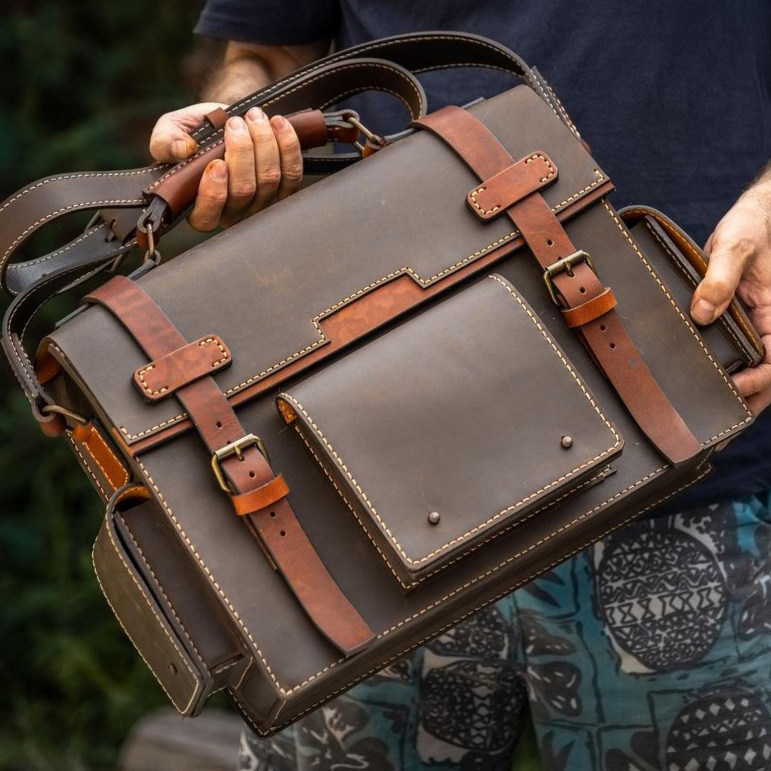 PDF Pattern for Maverick Messenger Bag, Instructional Video – Vasile and Pavel Leather Patterns pdf-pattern-for-maverick-messenger-bag-instructional-video-vasile-and-pavel-leather-patterns