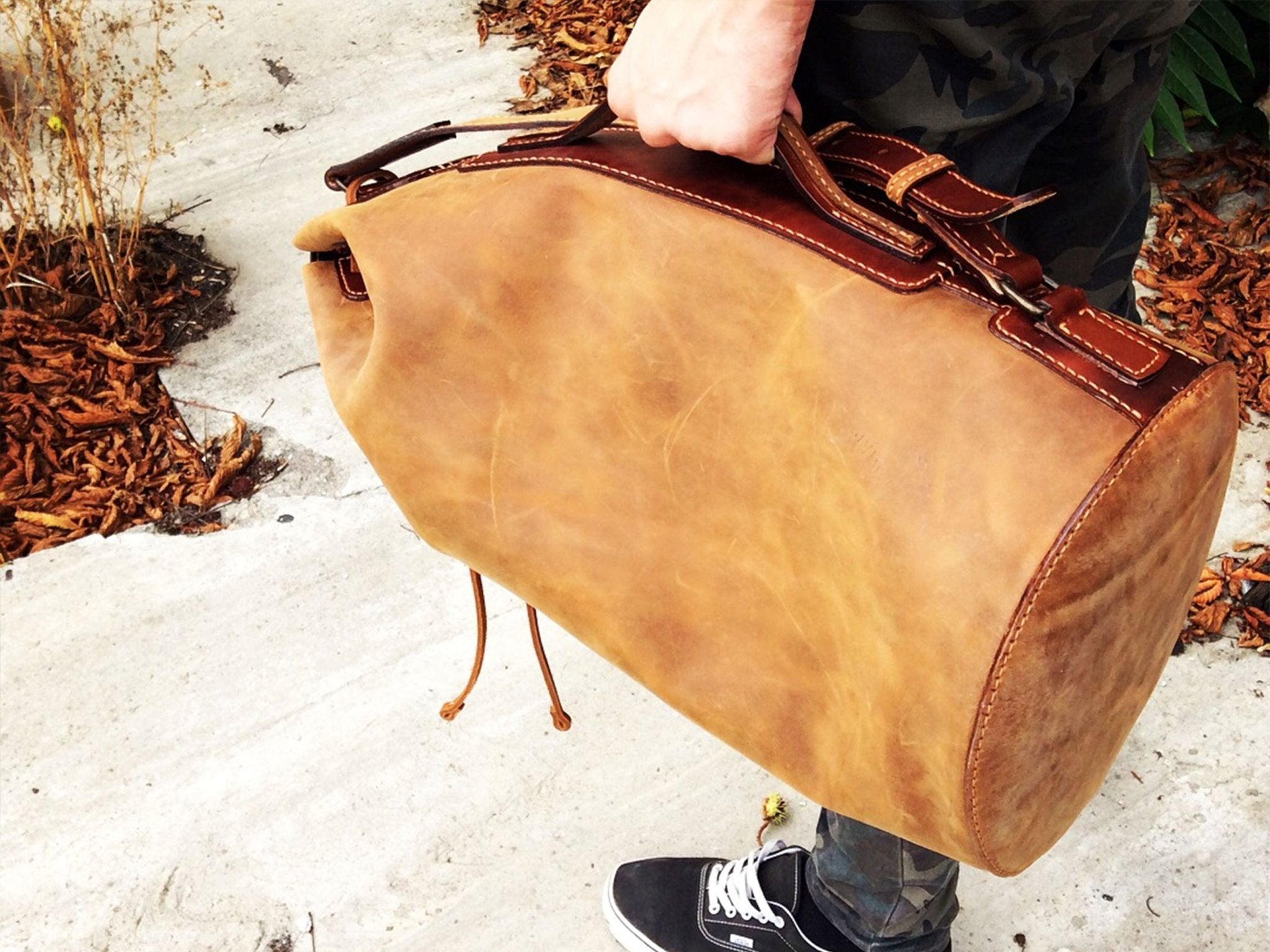 CAMINO | Small Weekender Leather Duffle Bag (SLC-203) - Sarge Leather Co.