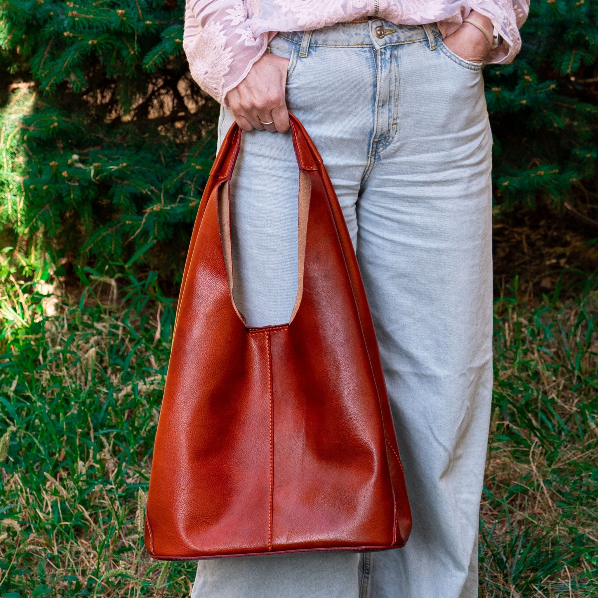 PDF Pattern and Instructional Video for Joanna Tote - Vasile and Pavel Leather Patterns